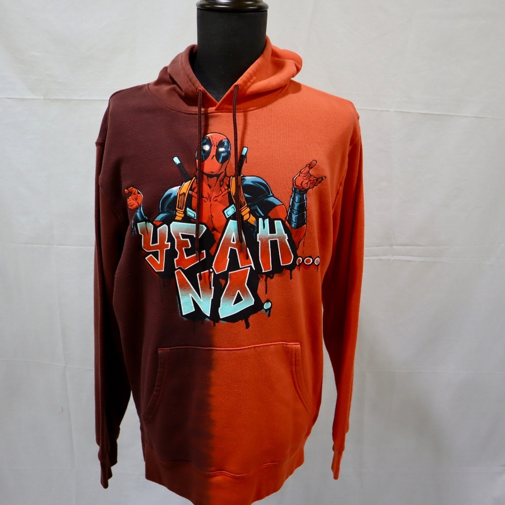 Marvel Deadpool “Yeah No” Two-Tone Hoodie Men’s L Pullover Graphic Pocket